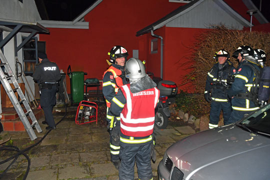 Hus i Klemensker ubeboeligt efter brand