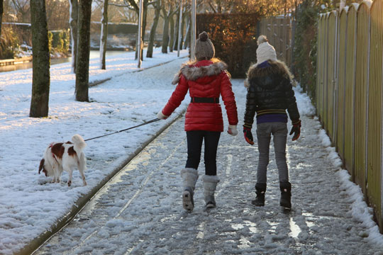 Sneen daler og s� kalder pligterne