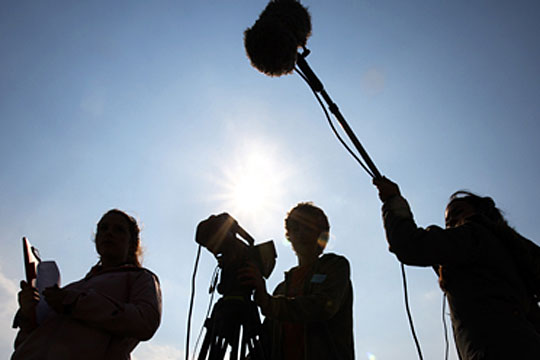 Filmskoleelev f�r st�tte til film