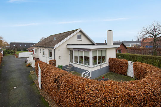 Stor villa centralt i R�nne