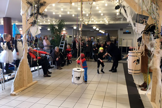 Drabelige fastelavnsslag i R�nne