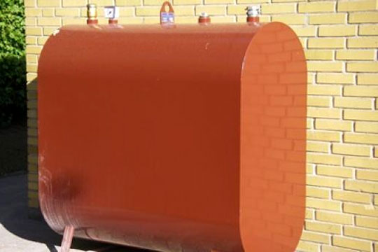 3.000 gamle olietanke fjernet