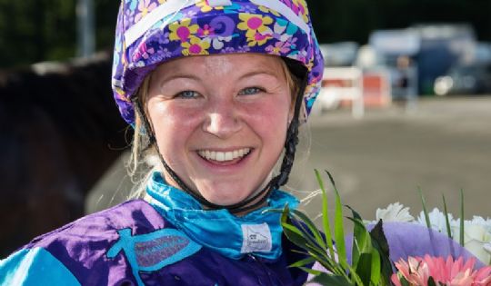 Bornholmer jagter vinderblomster i Aalborg