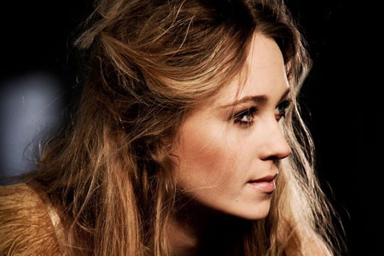 Soluna Samay g�ster Raschs Pakhuz