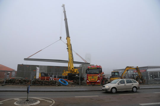 Tonstunge tagelementer p� plads