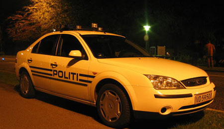 Unge k�rte d�rtr�k i R�nne