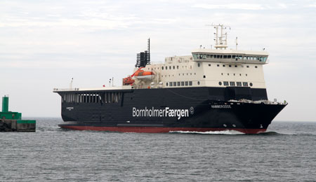 Flydende gr�nsebutik p� M/S Hammerodde