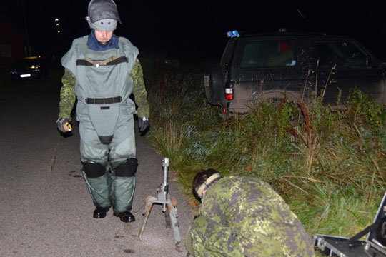 Farligt spr�ngstof fundet ved �stermarie