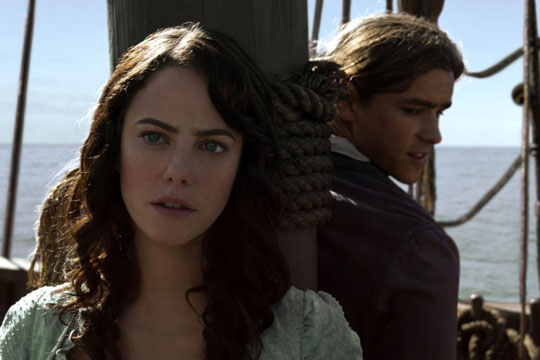 Midnatspremiere p� piratfilm