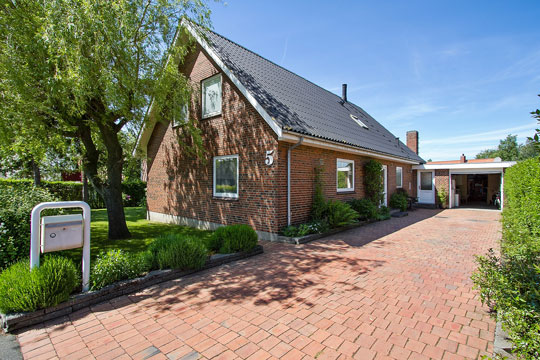 Stor velindrettet villa i Hasle