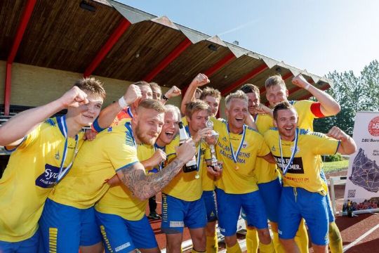 Pokalmestre efter lokalbrag