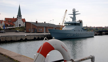 Skib og fiskekutter kolliderede