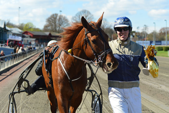 Bornholmer jagter sejre i Sverige i aften