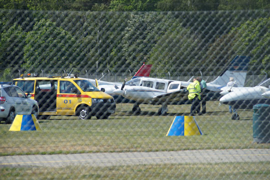 Tysk fly m�tte foretage sikkerhedslanding