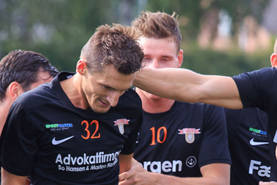 Guldsponsor i R�nne fB forts�tter
