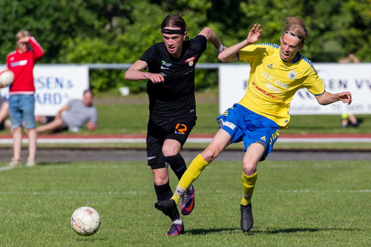 Lokalopg�r starter fodbolds�sonen