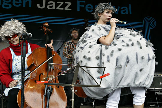 K�mpe nullermand p� Svanekegaarden