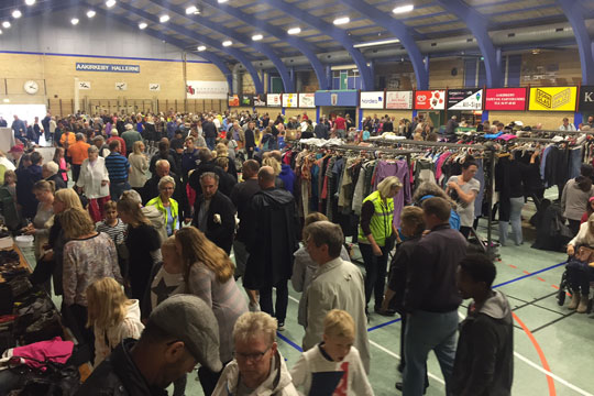 K�dannelse ved indend�rs loppemarked