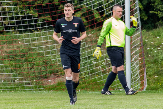 Ung australier med hos R�nne fB