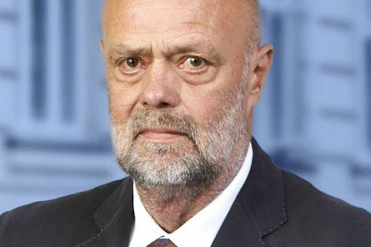 Venstre-veteran vil tilbage i politik