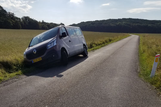 Bil sank i da rabatten var bl�d