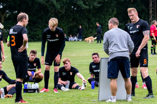 R�nne fB tror p� s�sonens f�rste point