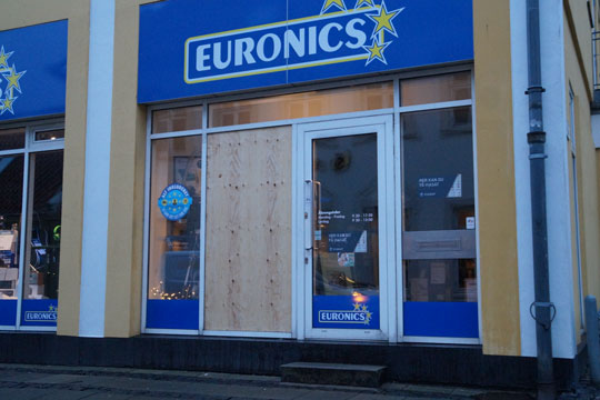 Natligt indbrud hos Euronics i R�nne