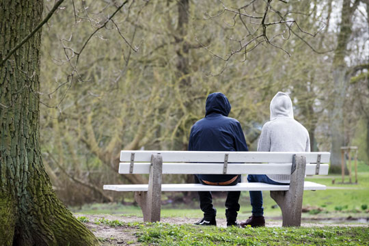 Frivillige skal l�re flygtninge dansk