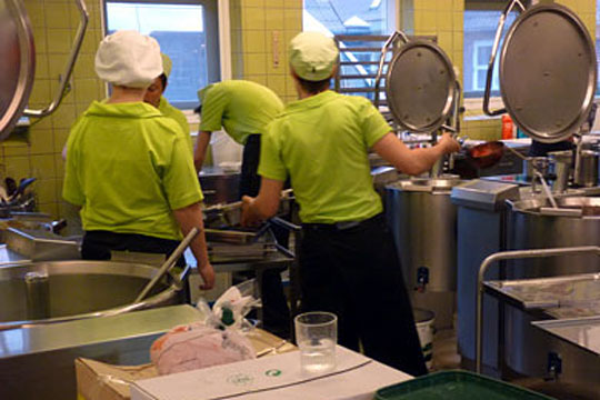 Mindre madspild i DeViKas stork�kken