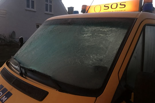 Kold morgen overraskede bilister