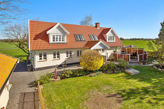 Total istandsat ejendom med udsigt