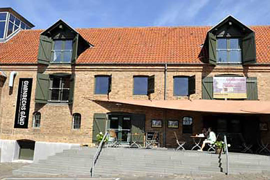 Kunstner f�r tilskud til udstilling