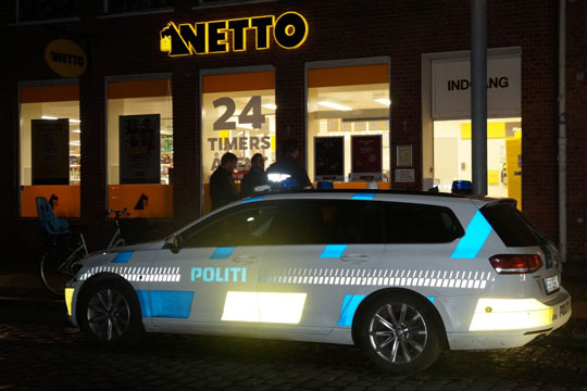 35-�rig anholdt efter vold mod betjent