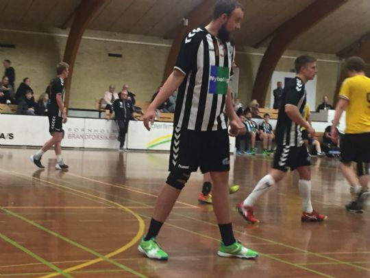 Viking/R�nne smadrer g�sterne