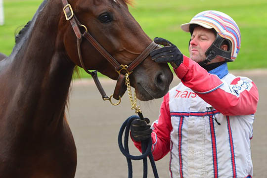 Bornholmsmestre med i lodtr�kning om to travheste