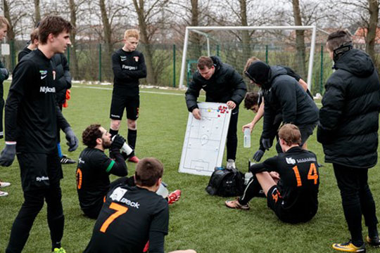 R�nne fB og NB Bornholm m�des i testkamp