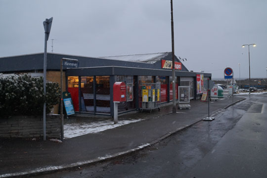 35-�rig sigtet for dobbelt butikstyveri