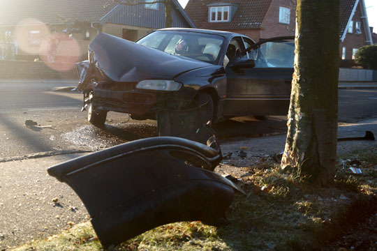 Kvindelig bilist p�k�rte vejtr�