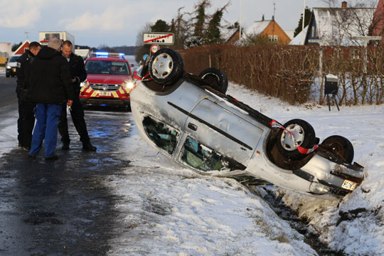 Kvinde slap uskadt fra f�rdselsuheld