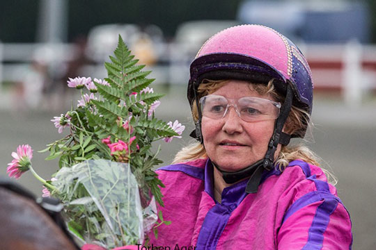 Sejrsvant travkusk har br�kket benet