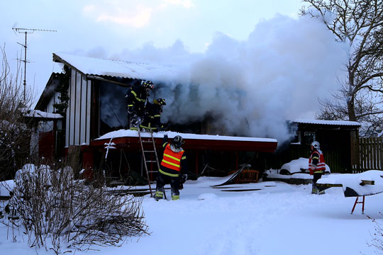 Kortslutning mulig �rsag til villabrand