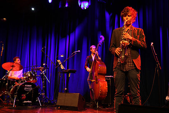 Unge jazz-talenter i Raschs Pakhuz