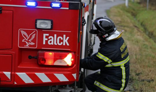Brand i traktor