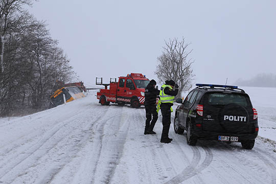 Ekstremt glat f�re er skyld i f�rdselsuheld