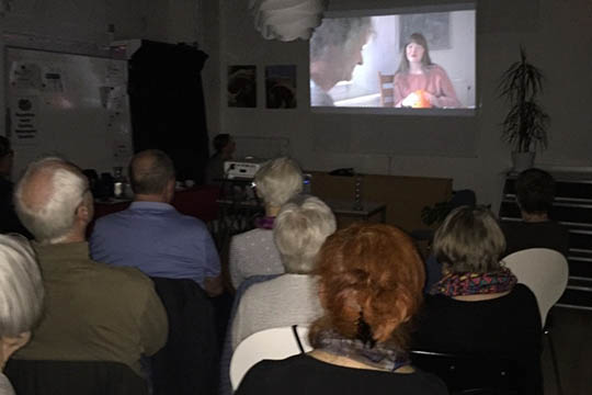 Velbes�gt filmaften hos Kr�ftens Bek�mpelse