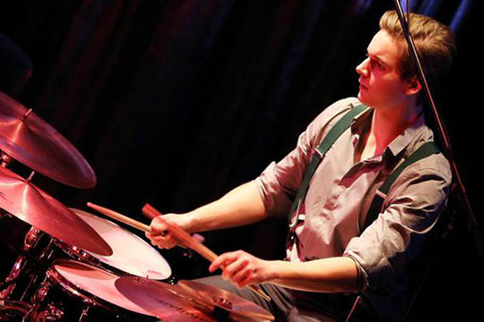 Spektakul�r jazzartist i Raschs Pakhuz