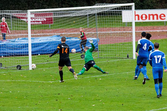 R�nne fB m�der uforudsigeligt hold