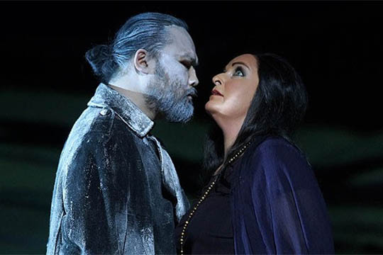 Flyvende holl�nder i R�nne Bio