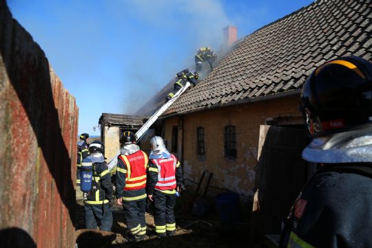 Brand p� g�rd i Ibsker