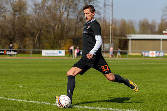 R�nne fB beholder topspillere